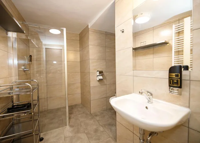Hotel Klaster 4*